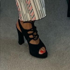 Guess black suede platform sandles